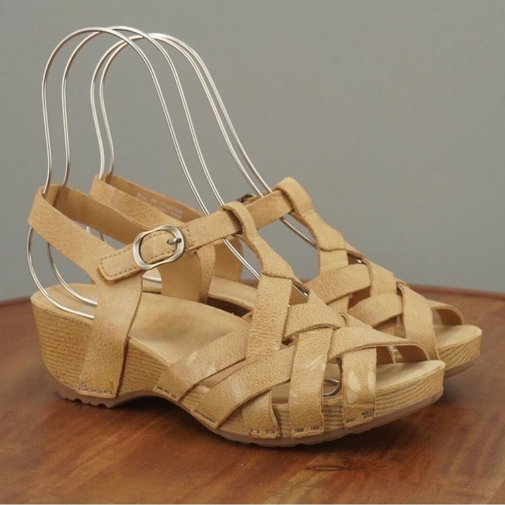 Dansko Womens Tinley Sandals Wedge Heel Slingback Beige Leather 36EU - 5.5/6 US